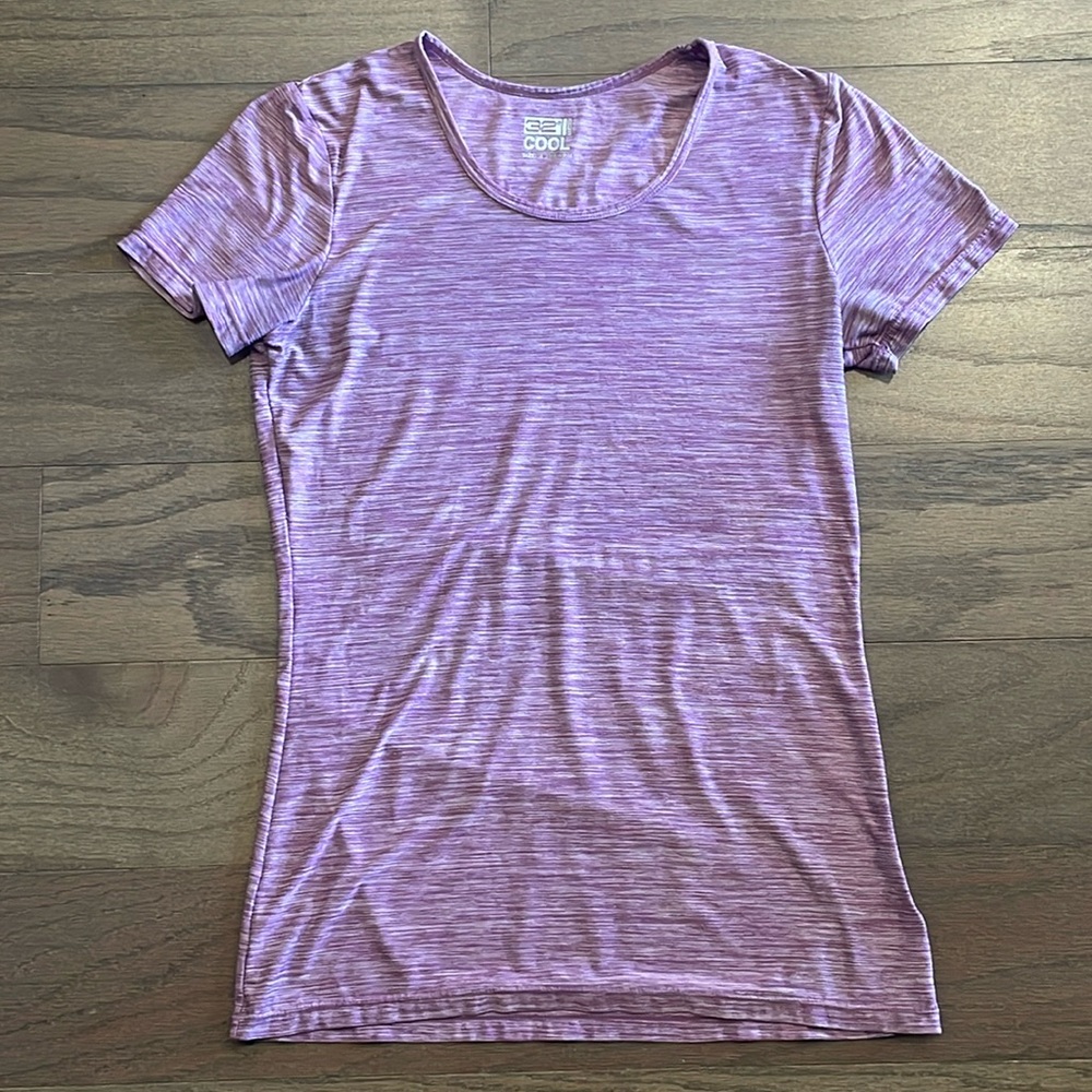 32 Degrees Purple Short Sleeve Scoopneck Tee - Size S